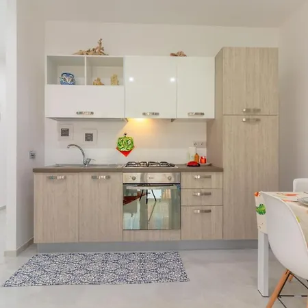 Casa Camilla * קיאברי